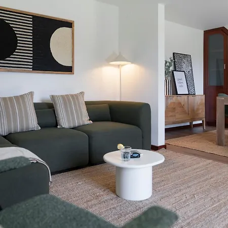 Casa De Pedra By An Island Feriehus