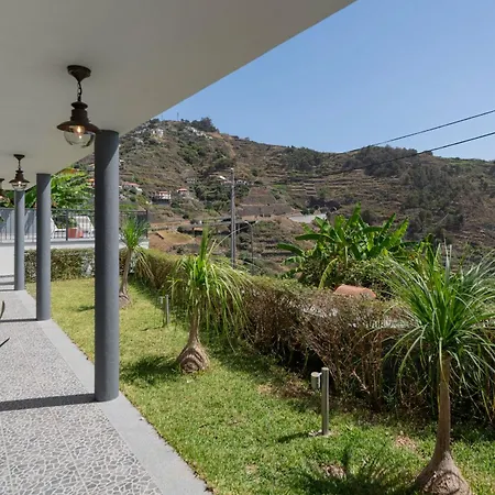 Casa De Pedra By An Island Feriehus Ribeira Brava