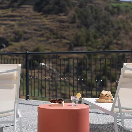 Сasa de vacaciones Casa De Pedra By An Island