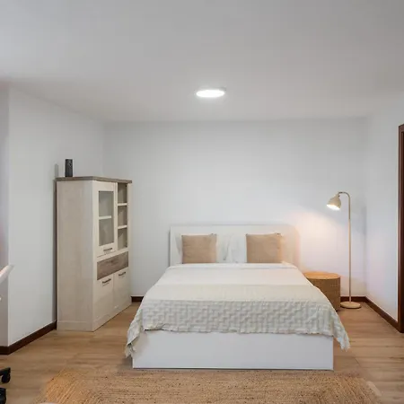 Casa De Pedra By An Island