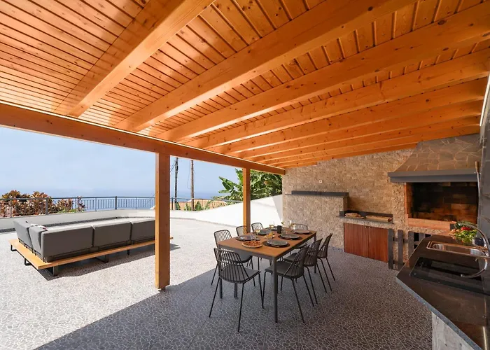 度假居 Casa De Pedra By An Island 里贝拉布拉瓦