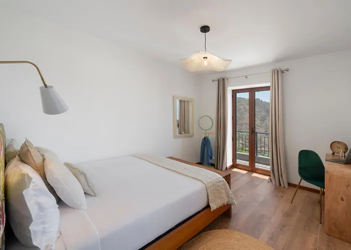 Casa De Pedra By An Island 里贝拉布拉瓦