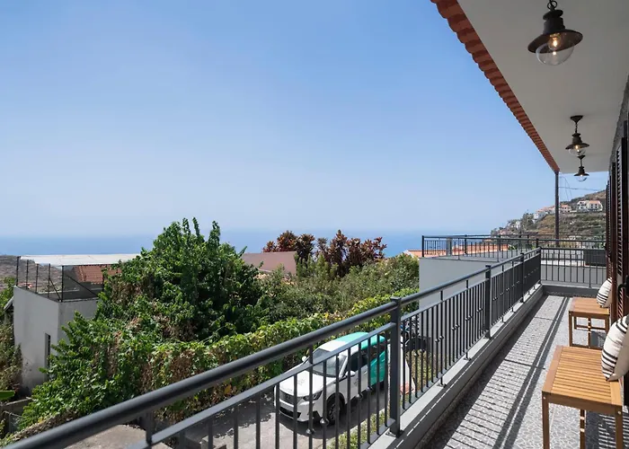 Casa De Pedra By An Island Ribeira Brava