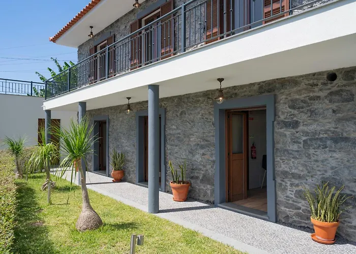 Casa De Pedra By An Island 里贝拉布拉瓦